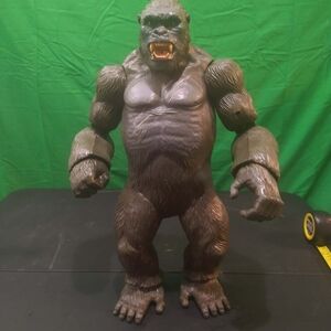 King Kong Skull Island 18" Action Figure from Lanard.